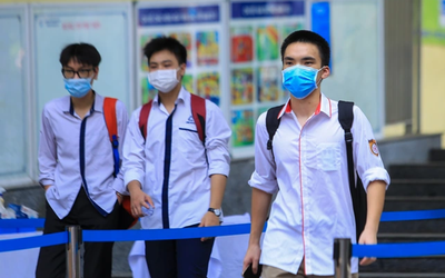 Bản tin 10/4: Lịch nghỉ lễ 30/4 và 1/5 của học sinh cả nước