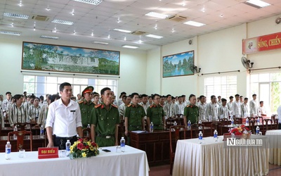 Tấm thẻ căn cước công dân, khởi đầu mới cho người được đặc xá