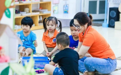 Dự kiến điều chỉnh mức phụ cấp ưu đãi cho giáo viên mầm non lên 80%