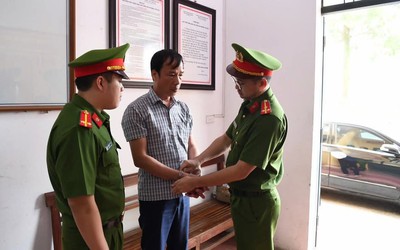 Công an tỉnh Phú Thọ bắt khẩn cấp Chủ tịch xã liên quan khai thác đất trái phép