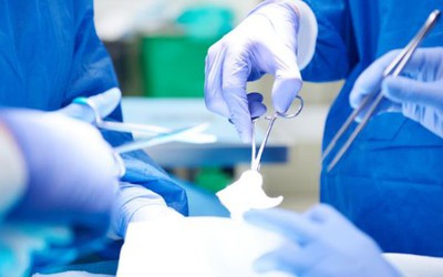 Bé gái 10 tuổi thường xuyên bỏ bữa sáng, đi khám bố mẹ "sốc nặng" khi bác sĩ lấy ra thứ này