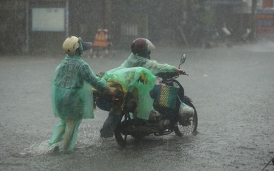 Vừa xuất hiện nắng nóng, miền Bắc lại sắp đón mưa to "lạ thường"