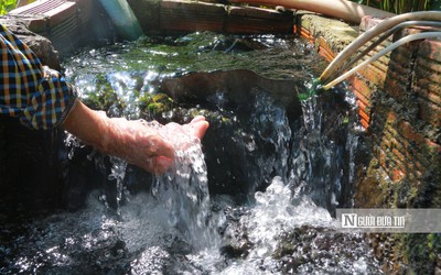 Kỳ lạ giếng khoan tự phun nước như suối ở Đắk Lắk