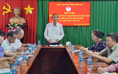 Hội Luật gia tỉnh Long An đề xuất giữ quyền chất vấn với Chánh án, Viện trưởng VKS