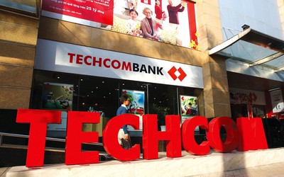 Nhân viên Techcombank sắp được mua cổ phiếu rẻ bằng 1/3 thị giá