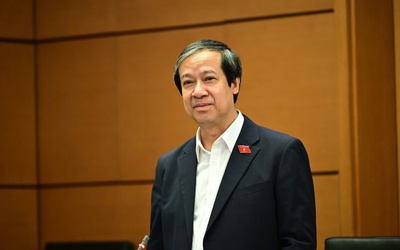 ĐBQH lo phụ huynh "xếp hàng, đổ cửa" khi miễn học phí trường công lập