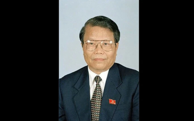 Lễ tang đồng chí Trần Đức Lương được tổ chức theo nghi thức Lễ Quốc tang