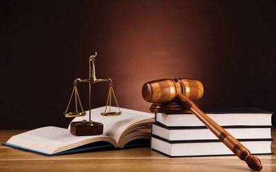Thẩm quyền là gì? Vai trò của thẩm quyền trong pháp lý