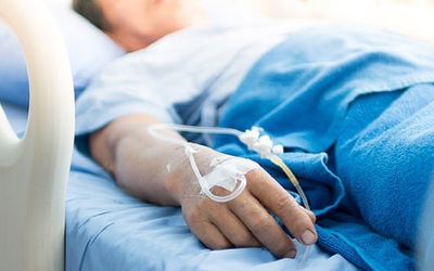 Con trai sắp qua đời, mẹ không cứu con mà mua bảo hiểm nhân thọ 3,7 tỷ đồng để trục lợi