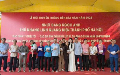 Hoa hậu Thương hiệu Việt Nam Thanh Hải ủng hộ bệnh nhân ung thư nhân Lễ hội Đền Bát Nàn 2025