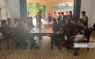 Quảng Ngãi: Khởi tố nhóm thanh thiếu niên mang hung khí truy tìm nhau trên quốc lộ 1