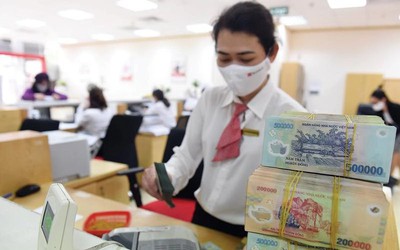 Ngân hàng đối diện với áp lực nợ xấu khi Thông tư 02 chấm dứt