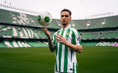 Real Betis đang tìm mọi cách để giữ chân Antony