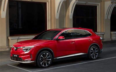 VinFast VF 8: SUV 5 chỗ vượt kì vọng cho gia đình Việt