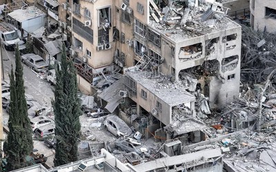 Israel tấn công tên lửa nhằm vào đài truyền hình quốc gia Iran