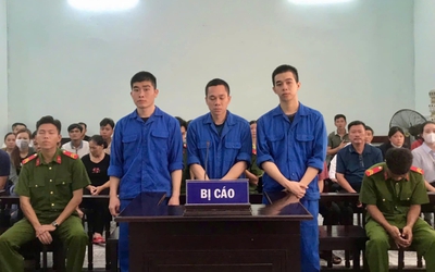 “Chơi” ma tuý trong quán bar, 3 "nam thanh" nhận kết đắng