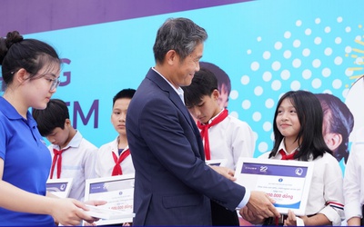 Chubb Life tiếp thêm động lực cho trẻ em khó khăn nhân Tháng Hành động vì trẻ em