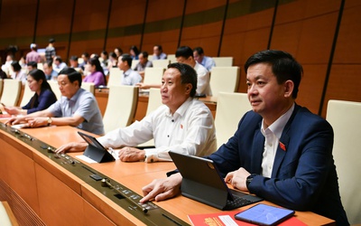 Quốc hội chốt nội dung giám sát 2026: Từ đường sắt tốc độ cao đến chống lãng phí