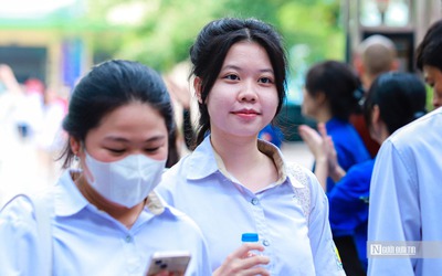 Đáp án môn tiếng Anh thi tốt nghiệp THPT 2025 mã đề 1105 nhanh nhất, đầy đủ nhất