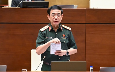 Bộ trưởng Bộ Quốc phòng làm rõ thẩm quyền ban bố tình trạng khẩn cấp