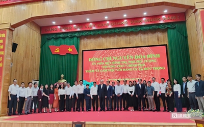 Phó Thủ tướng Nguyễn Hòa Bình: Lâm Đồng mới phải đảm bảo dịch vụ công thông suốt, hiệu quả