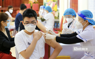 Nguy cơ bùng dịch Covid-19, Bộ Y tế yêu cầu đáp ứng kịp thời thuốc điều trị
