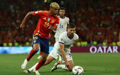 Sao trẻ Lamine Yamal nói gì khi đối đầu Ronaldo tại chung kết Nations League?