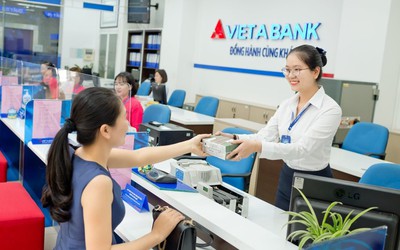 Doanh nghiệp liên quan Phó Chủ tịch VietABank muốn thoái bớt vốn