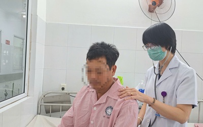 Hy hữu người đàn ông hóc xương cá suốt 5 tháng
