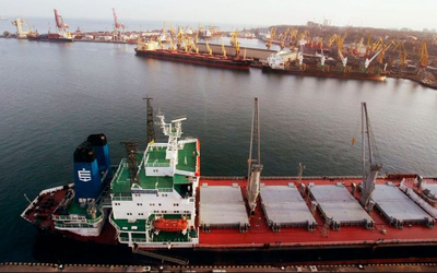Hungary muốn giảm phụ thuộc vào dầu Nga, cảng Odessa được gọi tên