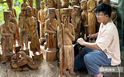 Người khắc họa vẻ đẹp Tây Nguyên vào từng nét chạm