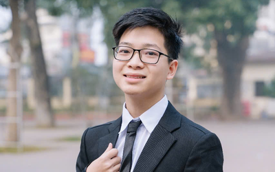 Nam sinh trường "làng" lập kỳ tích: Thủ khoa cả hai kỳ thi lớn