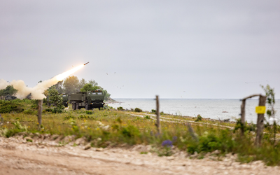 Estonia lần đầu tiên khai hỏa “hỏa thần” HIMARS, Nga ra cảnh báo cứng rắn