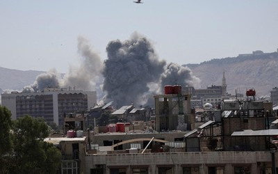 Israel không kích Damascus, cam kết bảo vệ người Druze