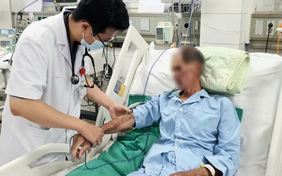 "Không ăn tiết canh, không tiêu thụ thịt sống, thịt chưa nấu chín"