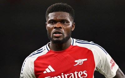 HLV Arsenal lên tiếng sau khi Thomas Partey bị buộc tội