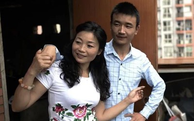 Chàng trai 23 tuổi quyết cưới mẹ đơn thân 46 tuổi, bố mẹ "khóc như mưa"