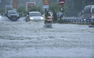 Bão số 3 bất ngờ ít di chuyển, tâm bão vẫn dồn dập ở khu vực này