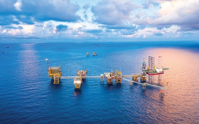 Chào mừng Đại hội đại biểu Đảng bộ Petrovietnam lần thứ IV, nhiệm kỳ 2025-2030: Từ mong ước của Người đến tầm vóc Petrovietnam
