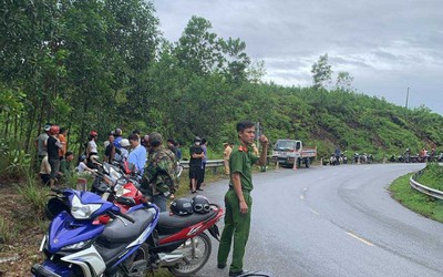 Hi hữu: Ngã xe máy bên đường, vô tình phát hiện thi thể nam giới cùng ngày tháng năm sinh