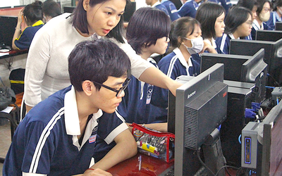 Tin học trở thành môn bắt buộc trong chương trình dự bị đại học