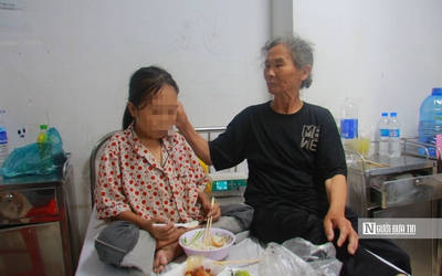 Những đứa trẻ sống nhờ giọt máu hồng từ cộng đồng
