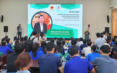 Thứ trưởng Bộ Giáo dục và Đào tạo: Đưa giáo dục môi trường thành nội dung xuyên suốt trong nhà trường