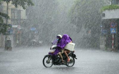 Dự báo thời tiết ngày 10/7: Thời gian mưa to dồn dập ở miền Bắc