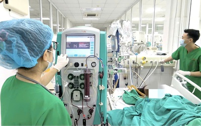 Sốc nhiễm trùng, suy đa tạng chỉ vì vết trầy ở ngón chân