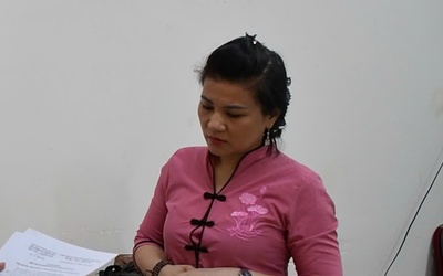 Khởi tố bảo mẫu ném bé trai 14 tháng tuổi xuống nền gạch, chấn thương sọ não