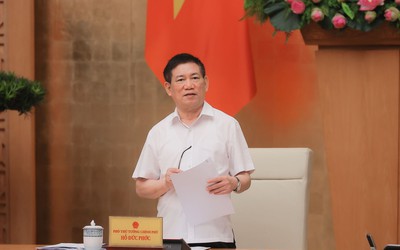 Phó Thủ tướng: Giám sát chặt tổ chức tín dụng yếu kém, quyết liệt xử lý nợ xấu