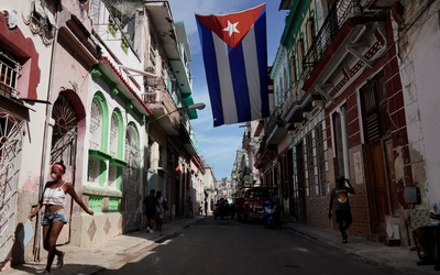 Số tiền ủng hộ nhân dân Cuba vượt mức đề ra một cách ấn tượng