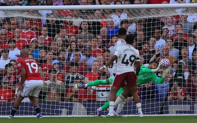 Arsenal thắng Man United, nhưng HLV Arteta vẫn chưa hài lòng vì điều này