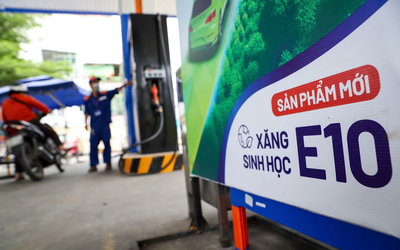 Đề xuất toàn bộ ô tô, xe máy sử dụng xăng E10 từ 1/1/2026